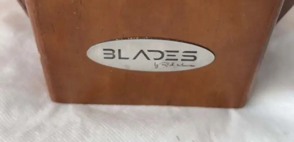 Blades by Rick Maurer Wooden Knife‎ Block Storage Stand